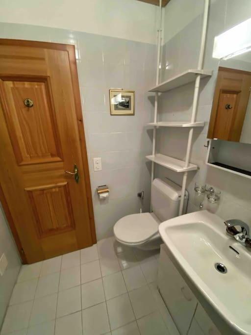 Casa Lalla Affittasi Nel Centro Di Poschiavo Exterior foto