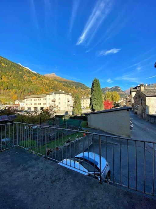 Casa Lalla Affittasi Nel Centro Di Poschiavo Exterior foto