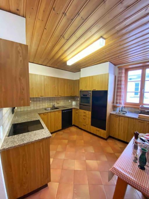 Casa Lalla Affittasi Nel Centro Di Poschiavo Exterior foto
